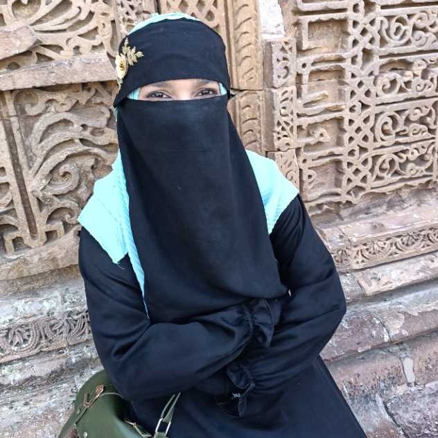 Zeeba khan